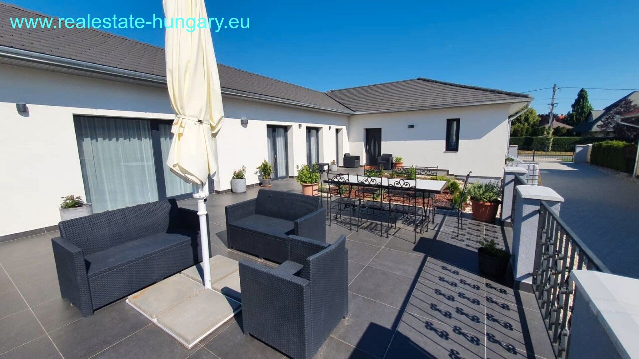 Zalakaros: Spacious luxury bungalow new building in the thermal spa town Zalakaros: Spacious luxury bungalow new building in the thermal spa town