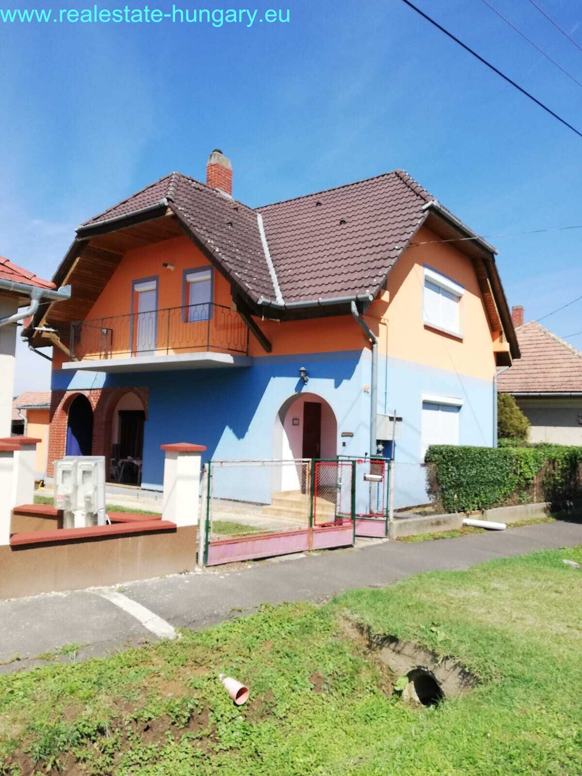 Balatonszentgyörgy: Lakóház közel a Balatonhoz 